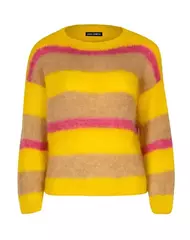  /> 
                
              </div>
              <div class=