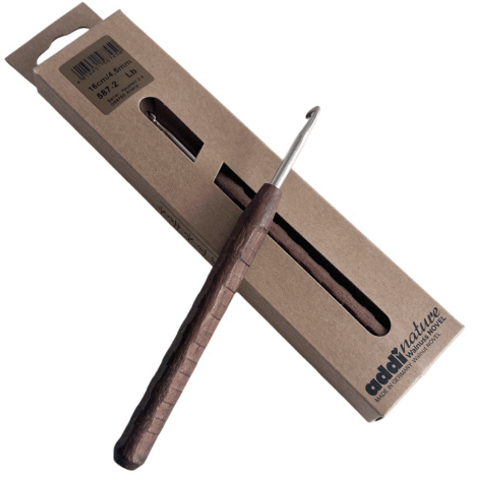 Крючок ADDI с ореховой ручкой