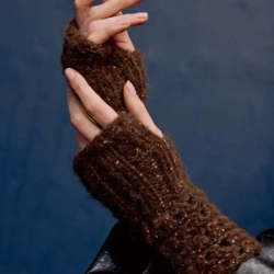 Lang Yarns Baby Lama 1