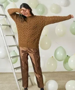 Lang Yarns Yak - модель джемпера