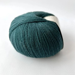 Seam Merino lace - 1 моток: 50г, 700м. 100% Меринос.