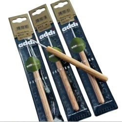 Крючок ADDI с оливковой ручкой