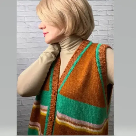 МК Жилет спицами. Модель "Корица"