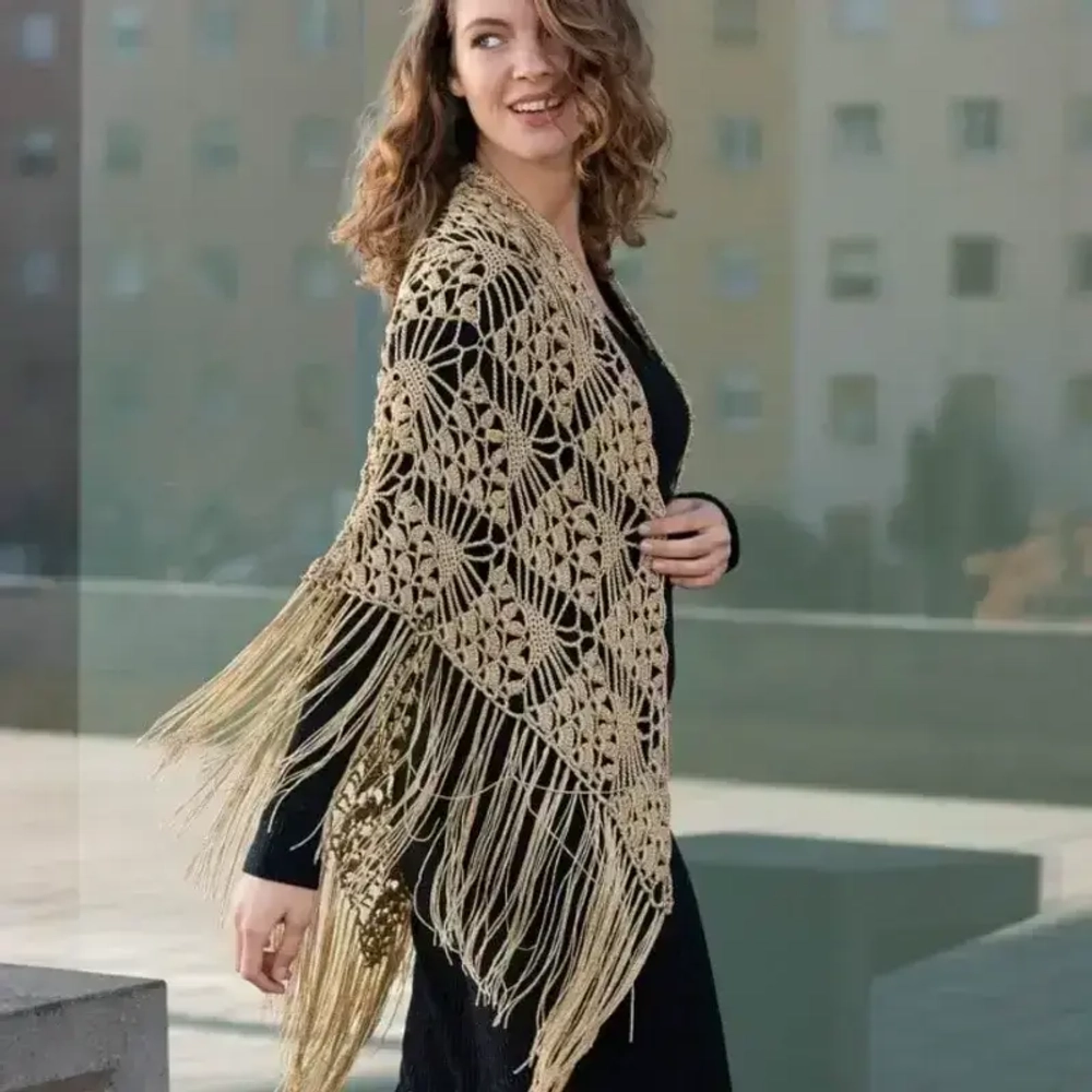 Katia Gatsby - модель шали