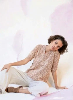 Lang Yarns Celeste - модель топа