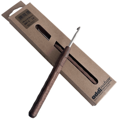 Крючок ADDI с ореховой ручкой