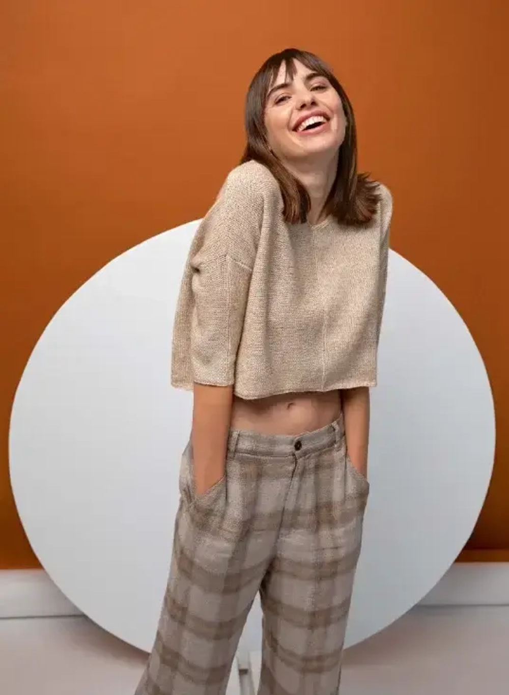 Lang Yarns VAYA - модель укороченного джемпера