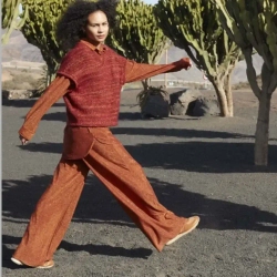 Lang Yarns GLAMOUR - модель пуловера