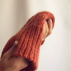 Мастер-класс по вязанию шапки. Модель "Диагональ"